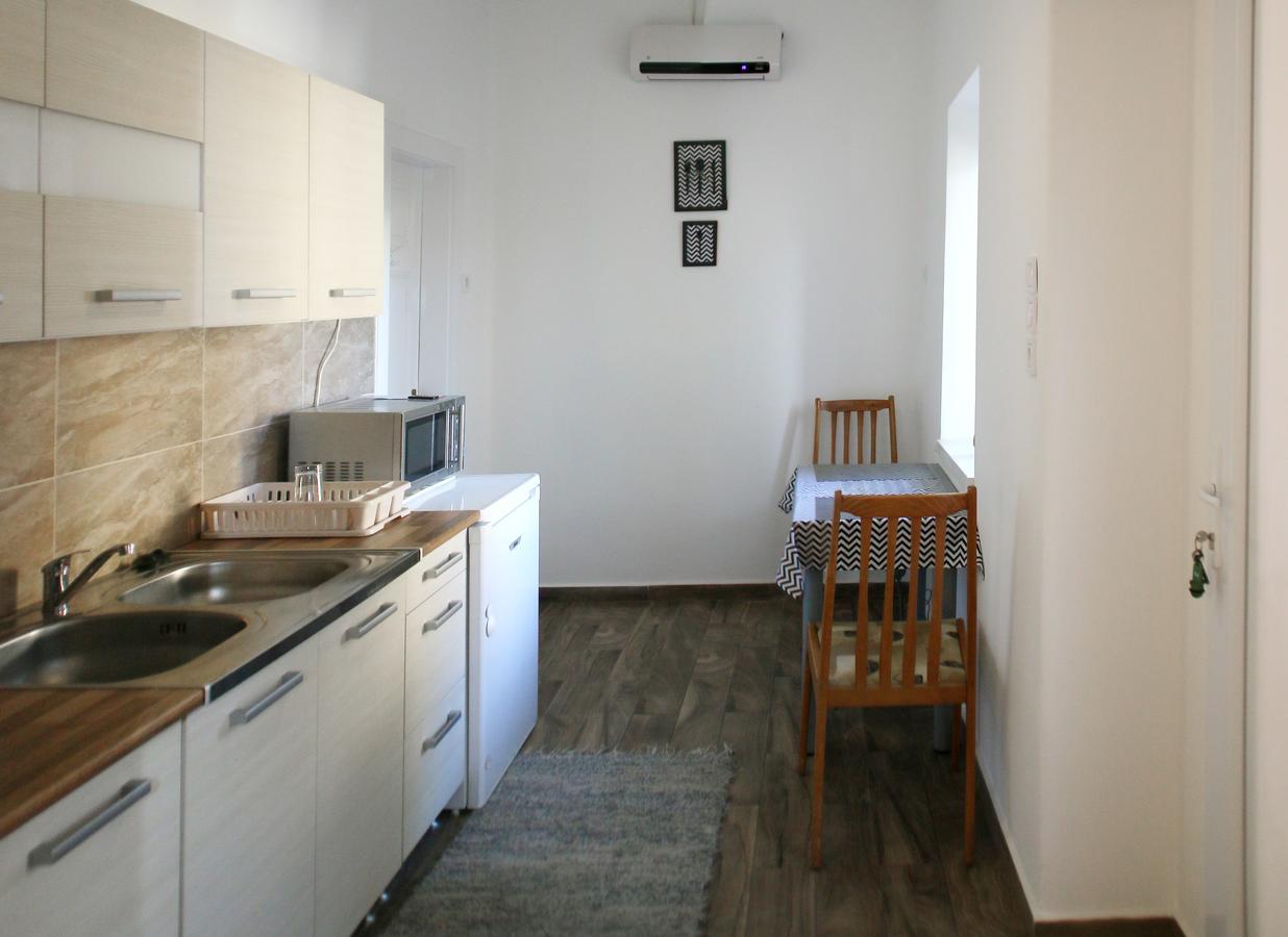 Avar Vendeghaz Matrafured Buitenkant foto