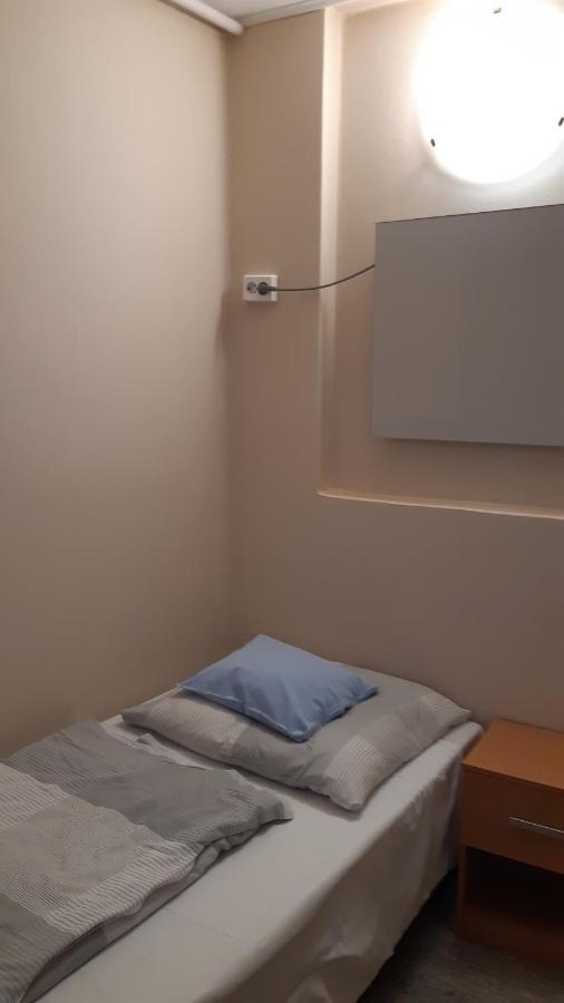 Avar Vendeghaz Matrafured Buitenkant foto